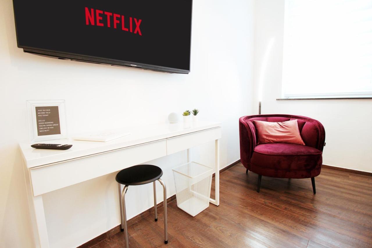 Secret Hideaways Cozystudio Superior Apartments Mit Wifi L 450M Bis Uni L Messe L Flughafen L Zoo Duisburg Eksteriør billede
